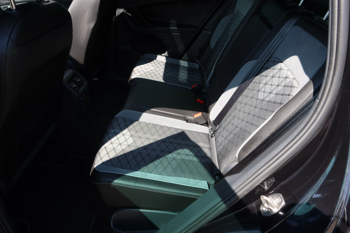 Volkswagen-Tiguan-13