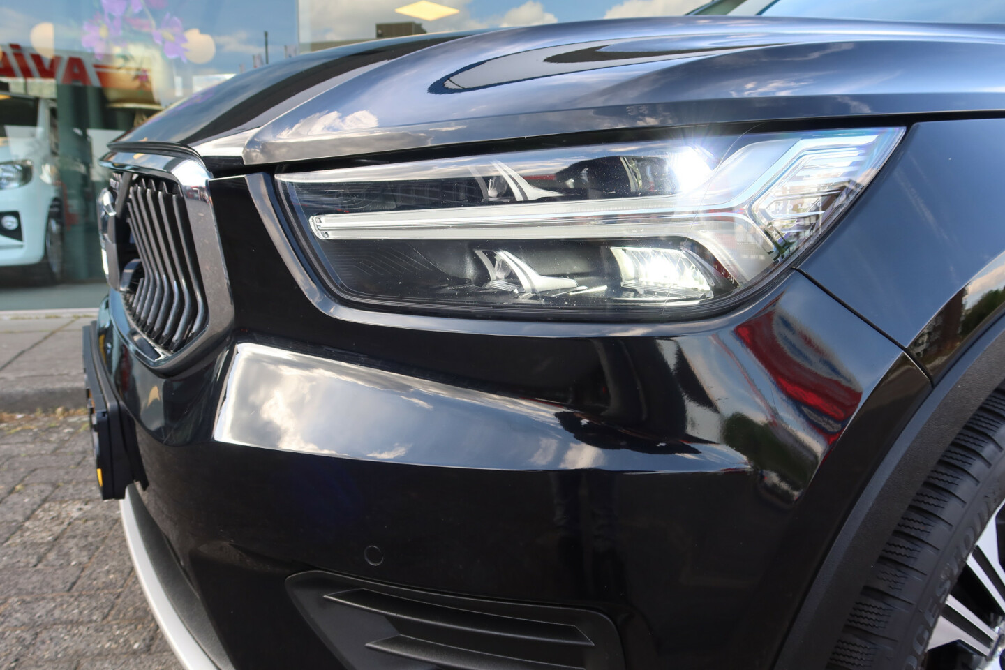 Volvo-XC40-7